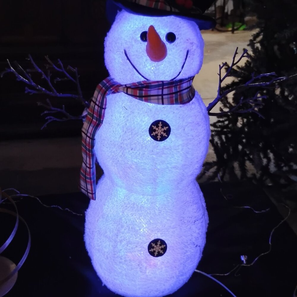 Light up snow man